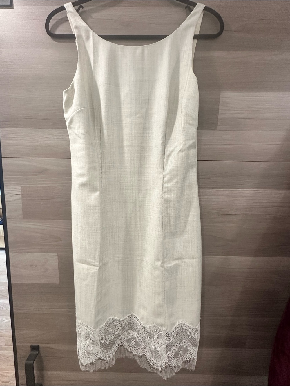 FENDI Elegant Cream Lace-Hem Sheath Dress